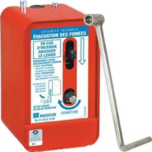 Treuil mecanique desenfumage